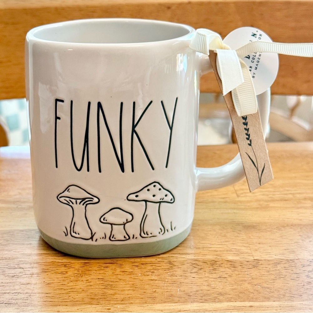 Rae Dunn FUNKY Cute Mushroom Designs Ceramic Mug BRAND NEW!!